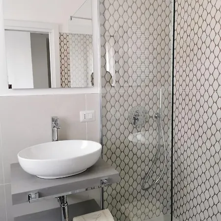 Dimora Nalu Апартаменты Бари