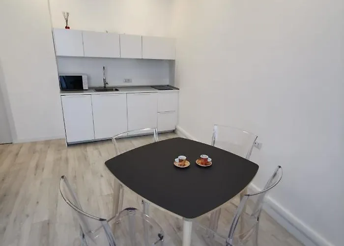 Dimora Nalu * בארי